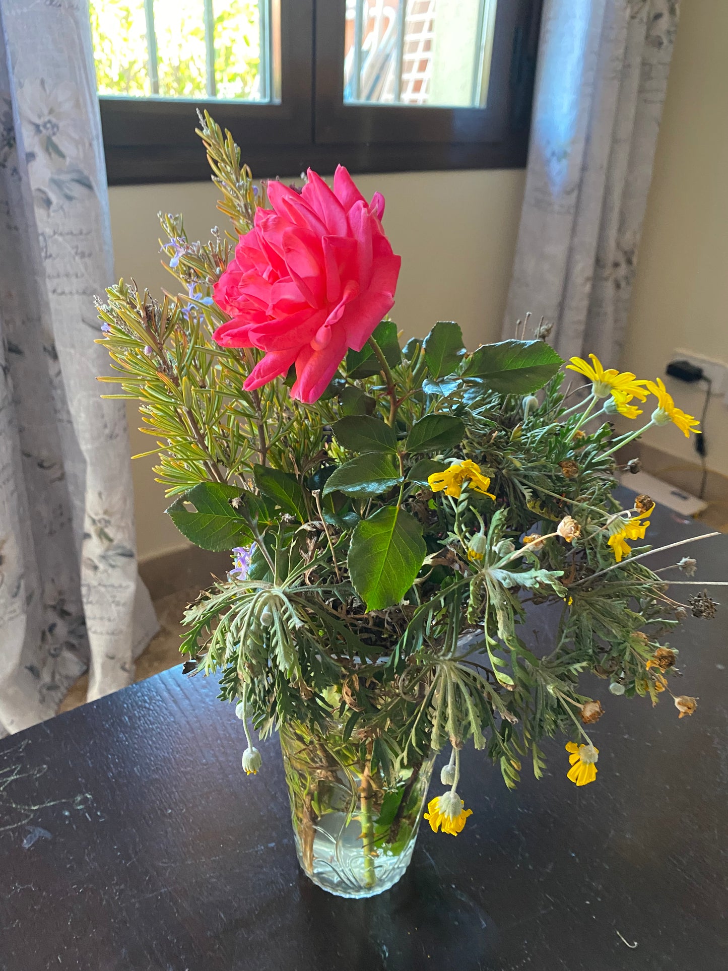 Aquagraphics Meisterklasse Blumenstrauß mit einer Rose